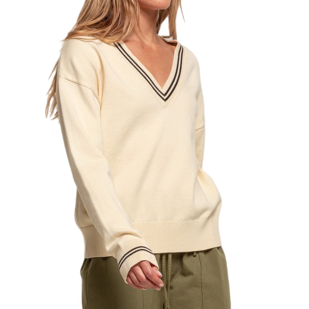 Red haute V Neck Sweater cream XS